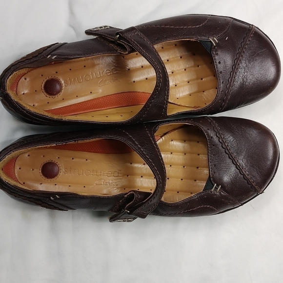 Clarks Shoes - Structured by Clark's women's 7W shoes